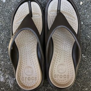 Crocs Men's and Women's Athens Flip Flop